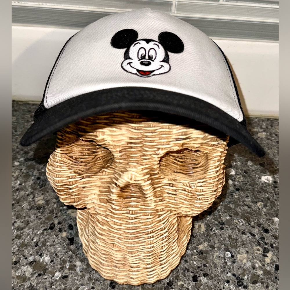 Disney: Mickey- Black and White Trucker SnapBack